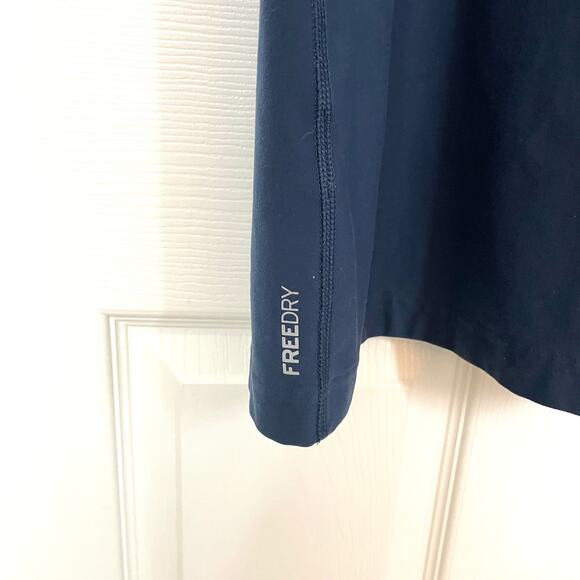 Set of 2 Eddie Bauer Women's FreeDry Tank Tops Size XL Black and Blue - Picture 4 of 10